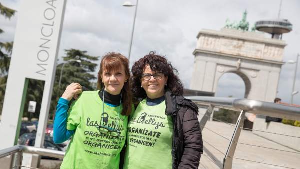 Ángela Muñoz, vicepresidenta de Las Kellys, y Pilar Cazorla, de Las Kellys en Asturias ya en Moncloa Ángela Muñoz, vicepresidenta de Las Kellys, y Pilar Cazorla, de Las Kellys en Asturias ya en Moncloa