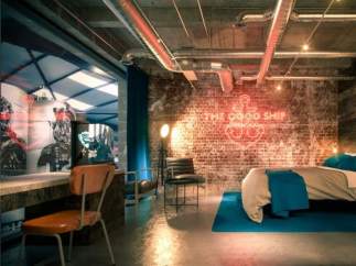 Beer Hotel