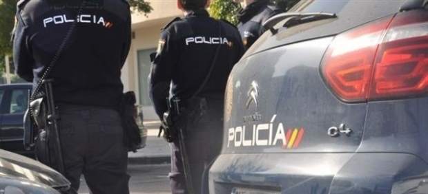Agentes de la Policía Nacional