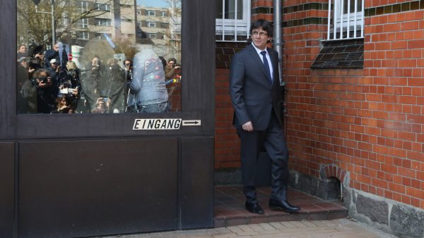 Puigdemont sale de la cárcel Puigdemont sale de la cárcel