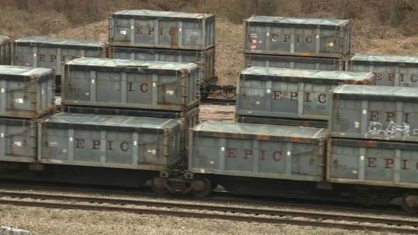 Vagones de tren con heces humanas en Alabama Vagones de tren con heces humanas en Alabama