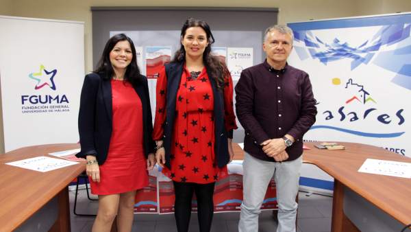 Presentación de unas jornadas medioambientales de la UMA en Casares Presentación de unas jornadas medioambientales de la UMA en Casares