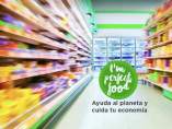 El supermercado que vende comida a punto de caducar para que no acabe en la basura