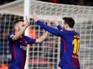 Jordi Alba y Leo Messi