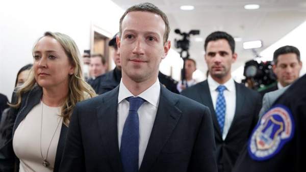 Mark Zuckerberg Mark Zuckerberg