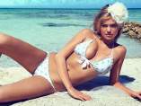 Las Kardashian, Emily Ratajkowski o Kate Upton incendian las redes con las tendencias de baño para este verano