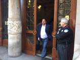 Llarena comunica a Junqueras y a Sànchez su procesamiento por rebelión y malversación