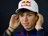 Gasly denuncia que ha sido acosado en las redes por su broma sobre Alonso