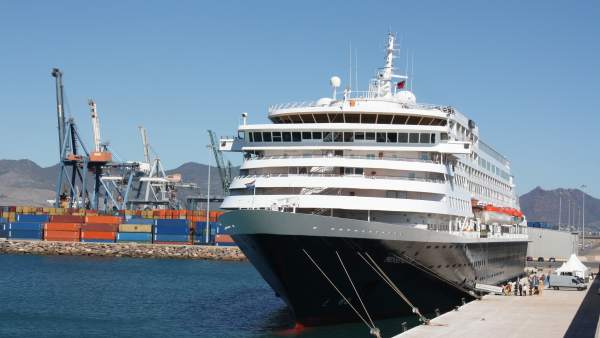 EL PUERTO DE CASTELLON CONTARÁ CON UN NUEVO CRUCERO EL PUERTO DE CASTELLON CONTARÁ CON UN NUEVO CRUCERO