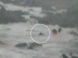 Rescate heroico en Ceuta: un guardia civil se lanza al mar para salvar a ocho subsaharianos engullidos por las olas