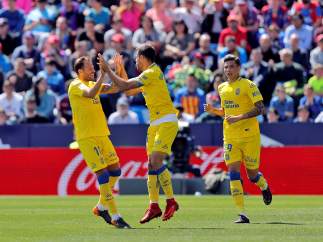 La UD Las Palmas celebra un gol