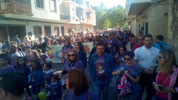 Pasacalle de Escola Valenciana en la primera trobada de 2018 en Rafelguaraf Pasacalle de Escola Valenciana en la primera trobada de 2018 en Rafelguaraf