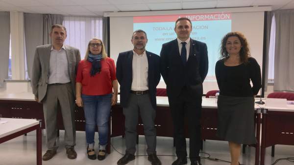Encuentro de representantes del Gobierno con el Colegio de Graduados Sociales Encuentro de representantes del Gobierno con el Colegio de Graduados Sociales