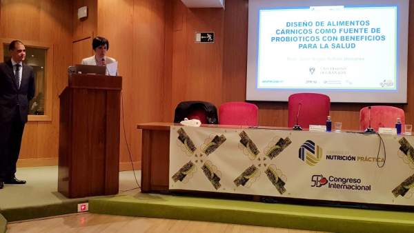 Congreso Internacional de Nutrición, Alimentación y Dietética Congreso Internacional de Nutrición, Alimentación y Dietética