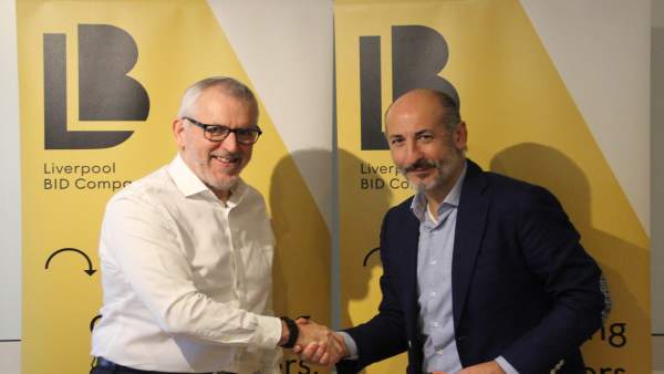 Firma de un convenio entre Bilbao y Liverpool Firma de un convenio entre Bilbao y Liverpool
