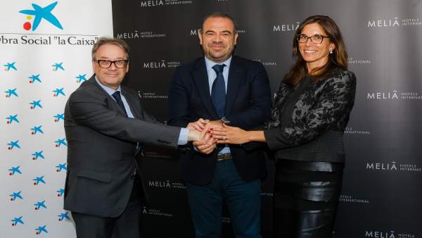 Convenio entre Meliá Hotels International y 'la Caixa' Convenio entre Meliá Hotels International y 'la Caixa'