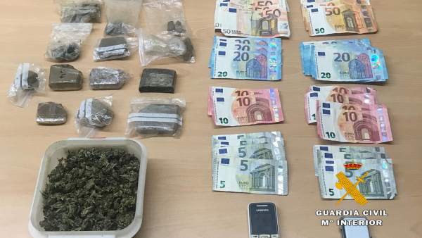 Dinero y droga Dinero y droga