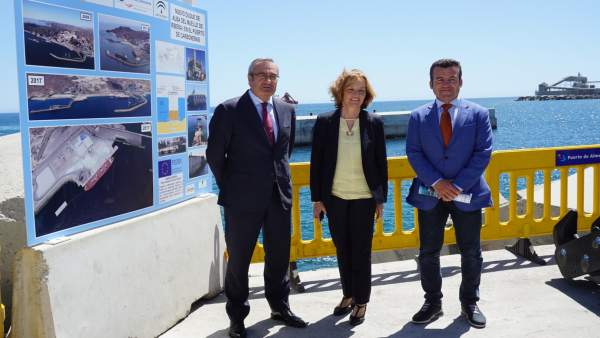 Inauguración del nuevo duque de alba del Puerto de Carboneras Inauguración del nuevo duque de alba del Puerto de Carboneras