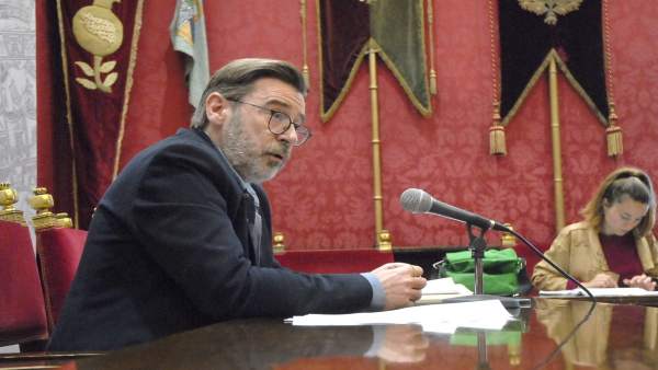 El concejal de Economía y portavoz del equipo de gobierno, Baldomero Oliver El concejal de Economía y portavoz del equipo de gobierno, Baldomero Oliver