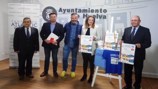 Presentanción de la carrera 'Kilos x Km'. Presentanción de la carrera 'Kilos x Km'.