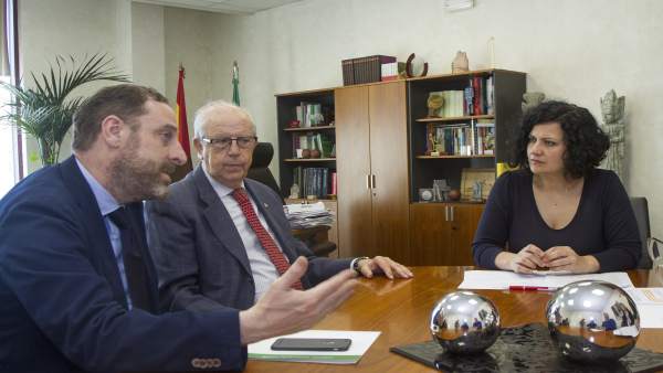 Reunión sobre pacientes con cáncer Reunión sobre pacientes con cáncer