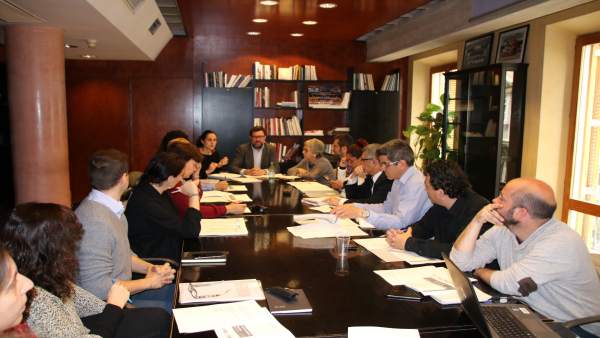 Comisión de Coordinación Municipal para la Infancia y la Adolescencia Comisión de Coordinación Municipal para la Infancia y la Adolescencia
