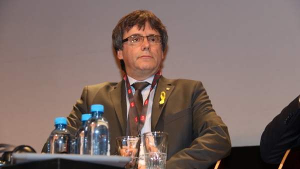 El expresidente de la Generalitat Carles Puigdemont en un debate en Ginebra El expresidente de la Generalitat Carles Puigdemont en un debate en Ginebra