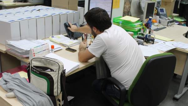 FUNCIONARIO, TRABAJO, ORDENADOR, INTERNET, FUNCIONARIADO FUNCIONARIO, TRABAJO, ORDENADOR, INTERNET, FUNCIONARIADO