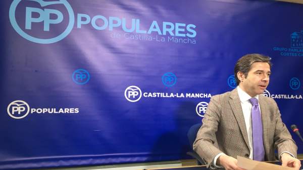 Robisco en rueda de prensa Robisco en rueda de prensa