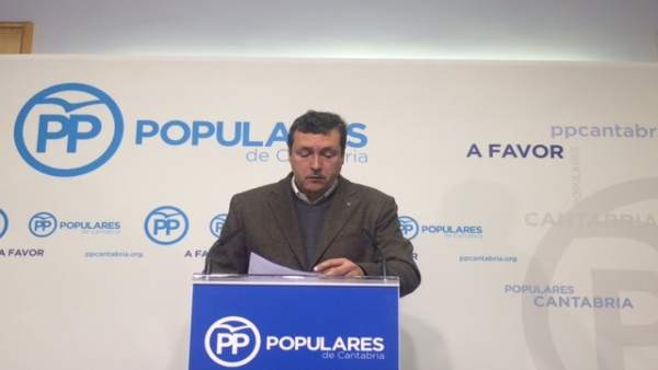 ÞÍñigo Fernández ÞÍñigo Fernández