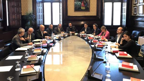 Reunión de la Mesa del Parlament Reunión de la Mesa del Parlament