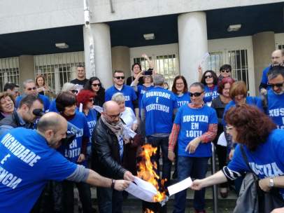 Huelga justicia quema de nóminas
