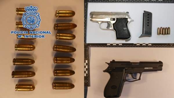 Nota De Prensa: La Policía Nacional Detiene A Un Individuo Que Portaba Un Arma D Nota De Prensa: La Policía Nacional Detiene A Un Individuo Que Portaba Un Arma D