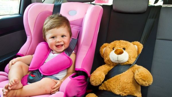 Llevar a los niños sin silla de coche Llevar a los niños sin silla de coche