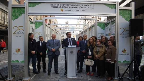 Inauguración de la exposición de la UJA Inauguración de la exposición de la UJA
