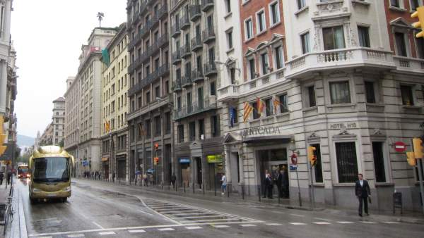 Via Laietana de Barcelona. Via Laietana de Barcelona.