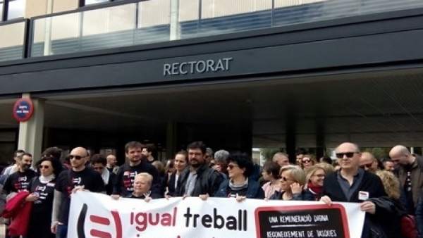 La parada dels professors associats de la UPV afecta uns 7.000 alumnes, segons el comité de seguiment La parada dels professors associats de la UPV afecta uns 7.000 alumnes, segons el comité de seguiment