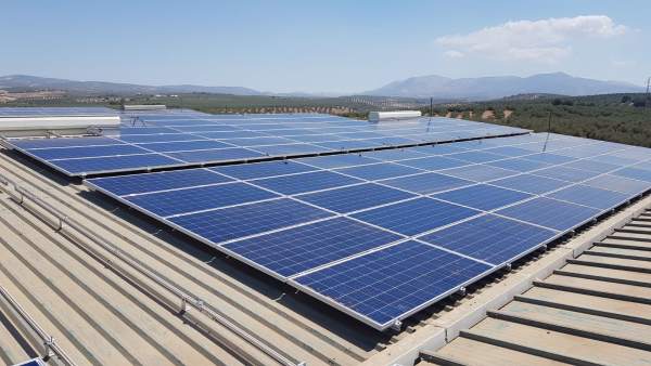Instalación de paneles solares Instalación de paneles solares