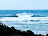 Un doble ataque de tiburón obliga a detener un campeonato de surf en Australia