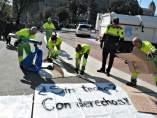 Desalojan las dos acampadas de Plaza de Catalunya: "Estaremos de nuevo en medio de la calle"