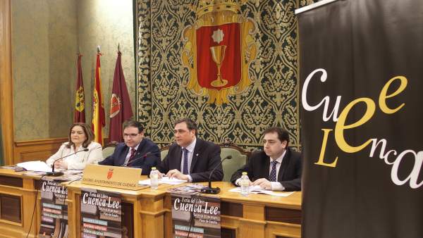 Nota Y Foto Presentación Feria Del Libro 'Cuenca Lee' 2018 Nota Y Foto Presentación Feria Del Libro 'Cuenca Lee' 2018