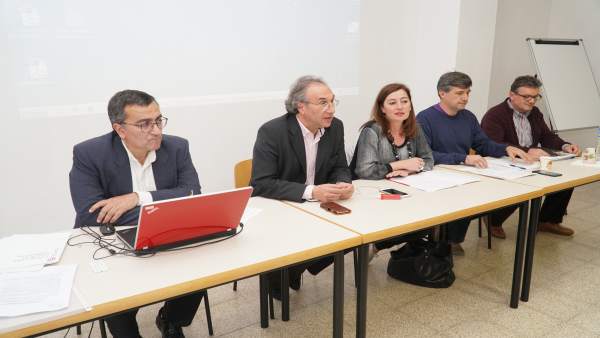 Armengol se reúne con Apimas de Menorca Armengol se reúne con Apimas de Menorca