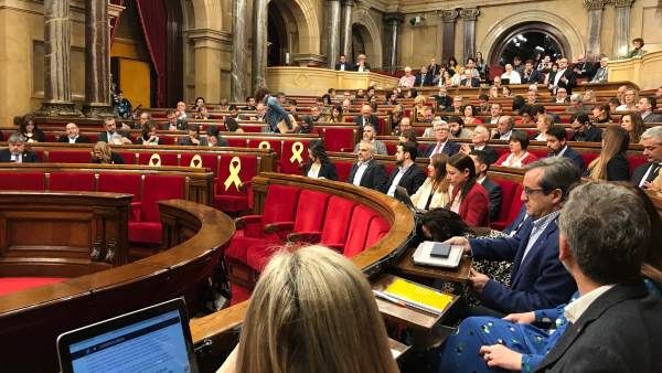 El Pleno del Parlament de Catalunya. El Pleno del Parlament de Catalunya.
