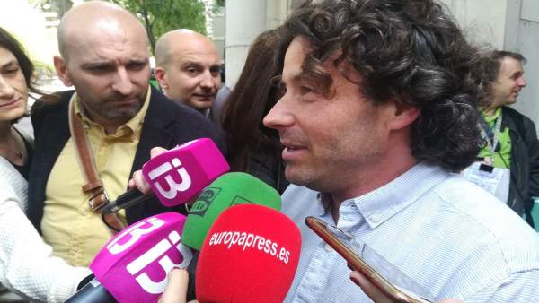 Jaume Garau atiende a los medios Jaume Garau atiende a los medios