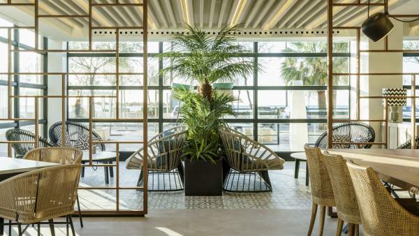 Fwd: Ndp. Ilunion Hotels Acomete Una Reforma Integral En El Ilunion Fuengirola Fwd: Ndp. Ilunion Hotels Acomete Una Reforma Integral En El Ilunion Fuengirola