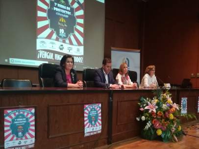 López inaugura la III Feria de Proyectos
