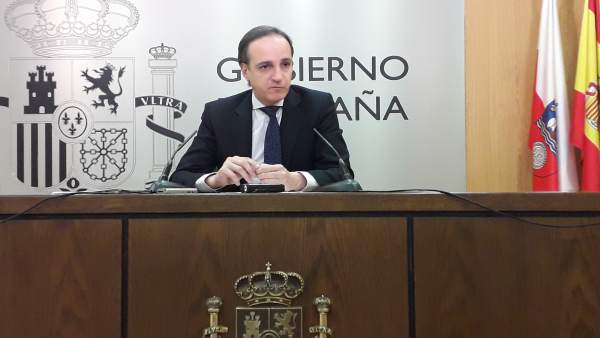 Samuel Ruiz, delegado del Gobierno en Cantabria, valora los PGE de 2018 Samuel Ruiz, delegado del Gobierno en Cantabria, valora los PGE de 2018