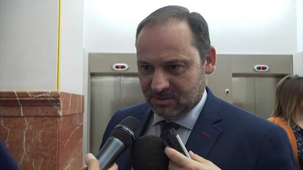 Ábalos declara en los pasillos del Congreso de los Diputados Ábalos declara en los pasillos del Congreso de los Diputados