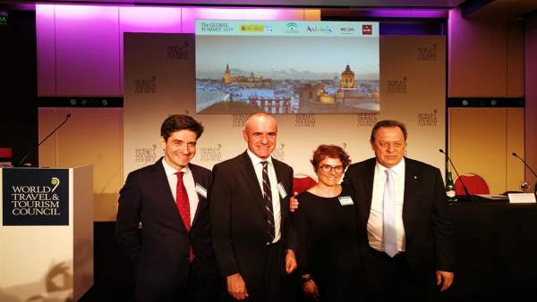 Sevilla capta un nuevo congreso turístico Sevilla capta un nuevo congreso turístico