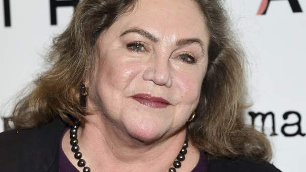 Kathleen Turner Kathleen Turner